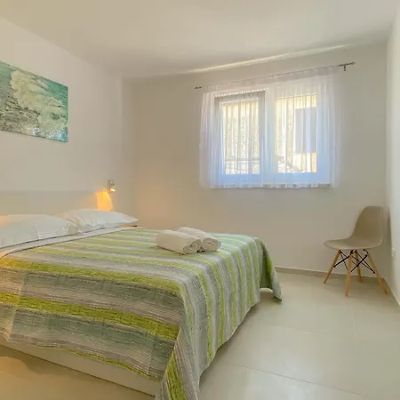 Sofia D Apartment *